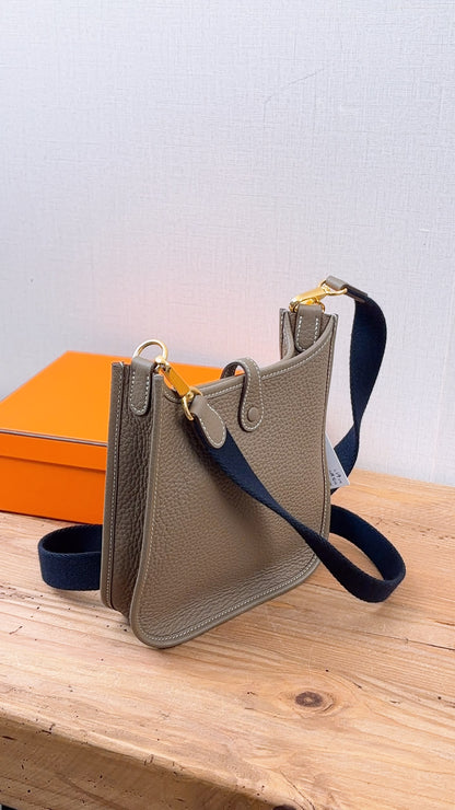 Hermes Etoupe x Bleu Indigo Mini Evelyne (GHW)