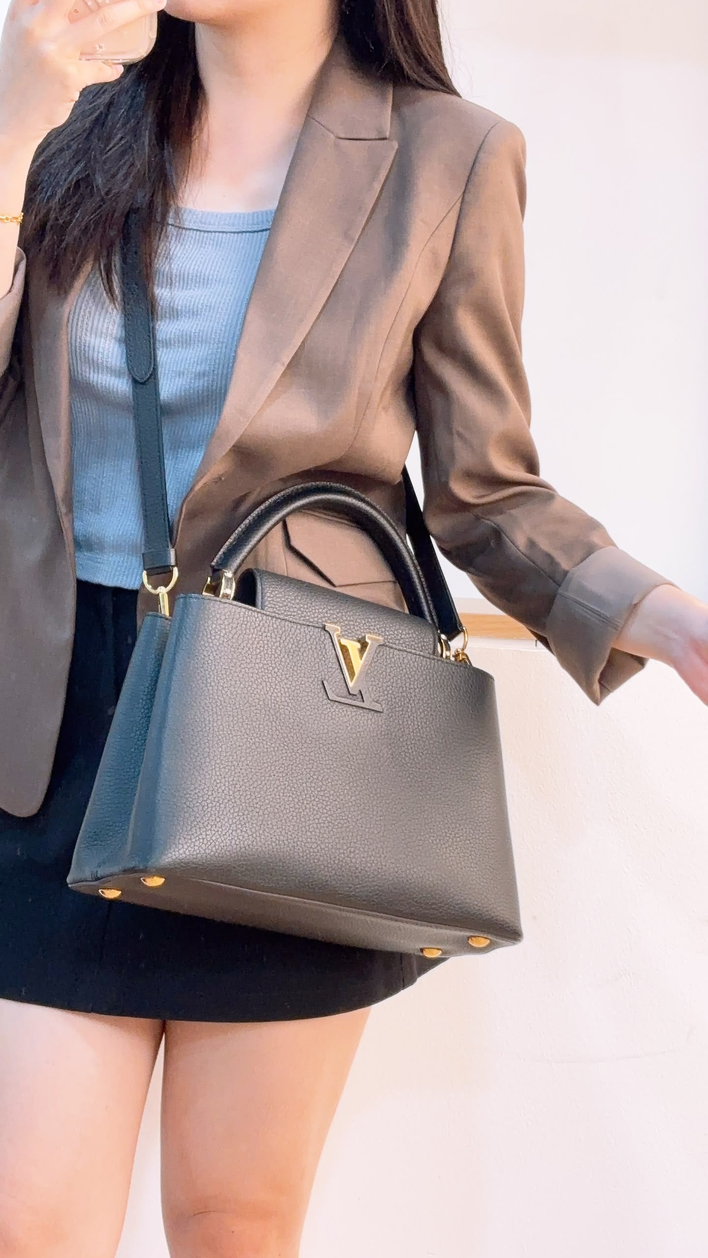 LV Black Taurillon Capucines PM