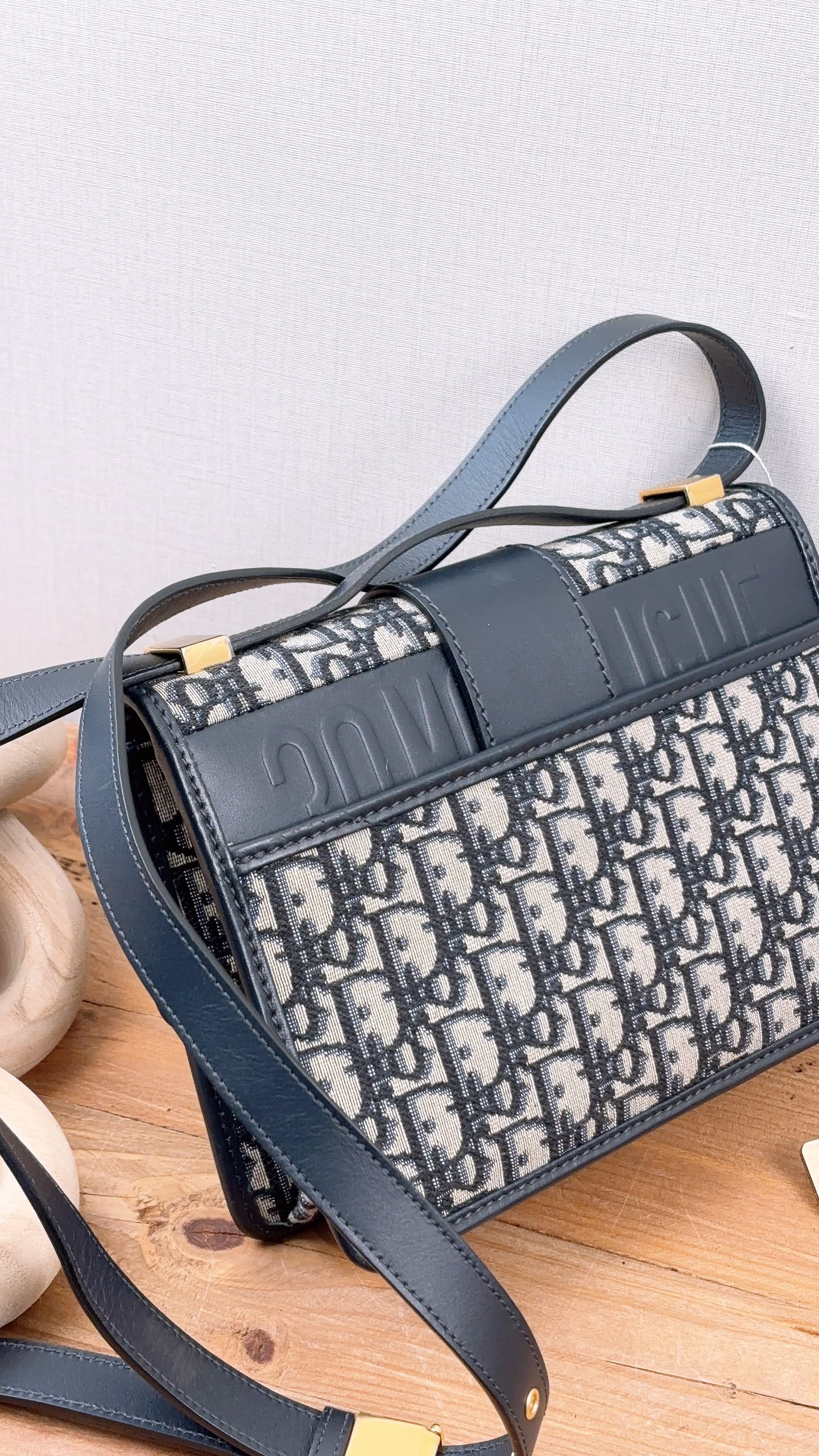 Dior Navy Oblique 30 Montaigne Bag (GHW)