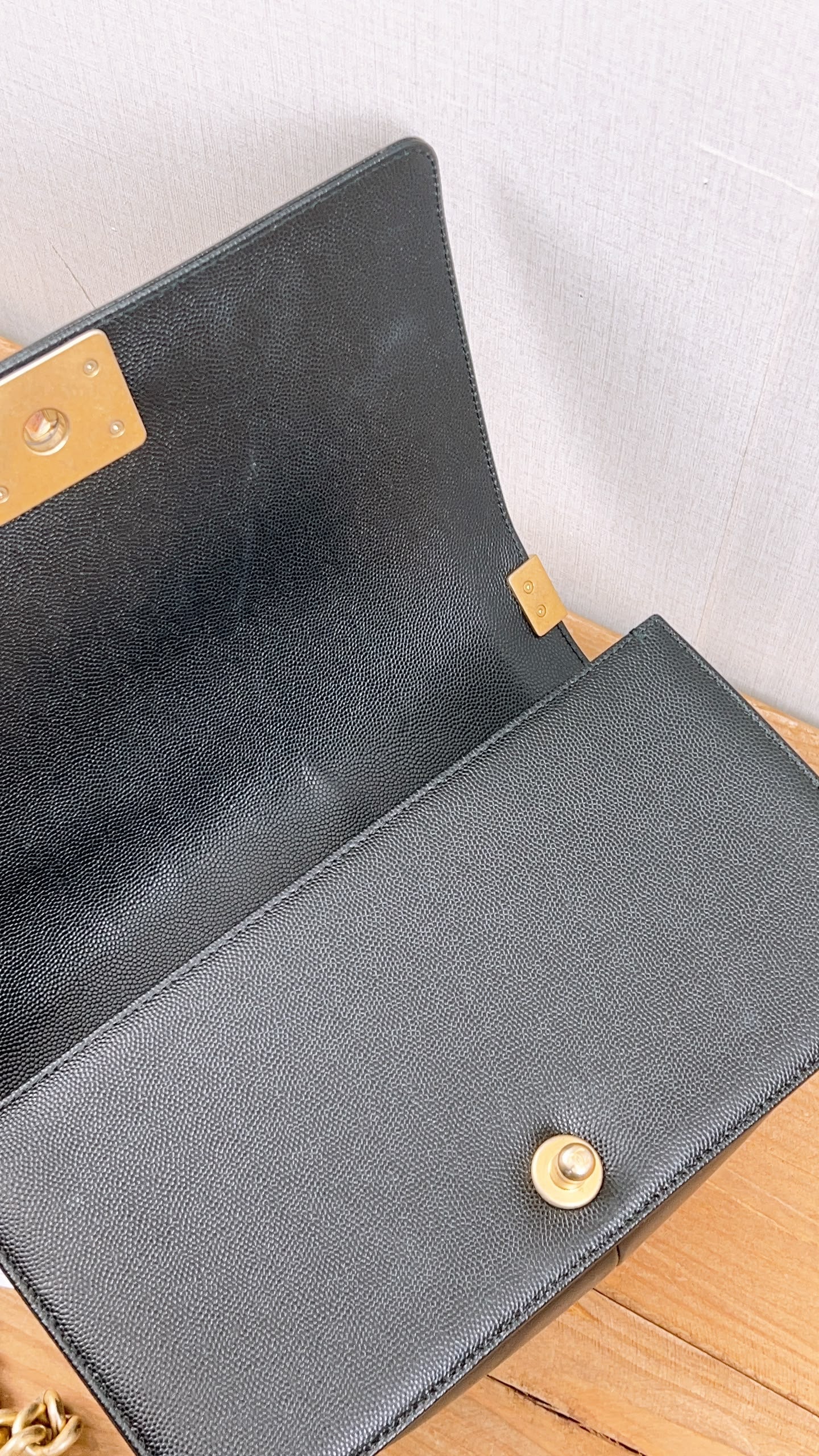 Chanel Black Caviar Old Medium Boy (GHW)