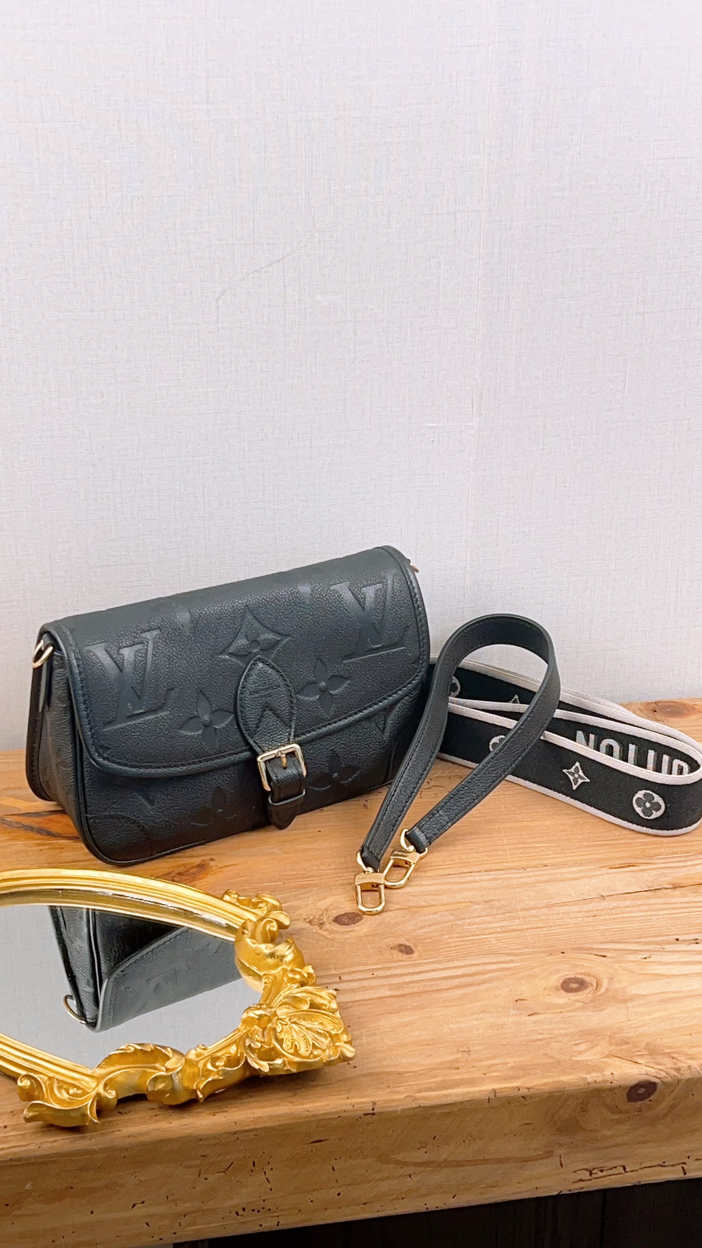 LV Black Empreinte Diane
