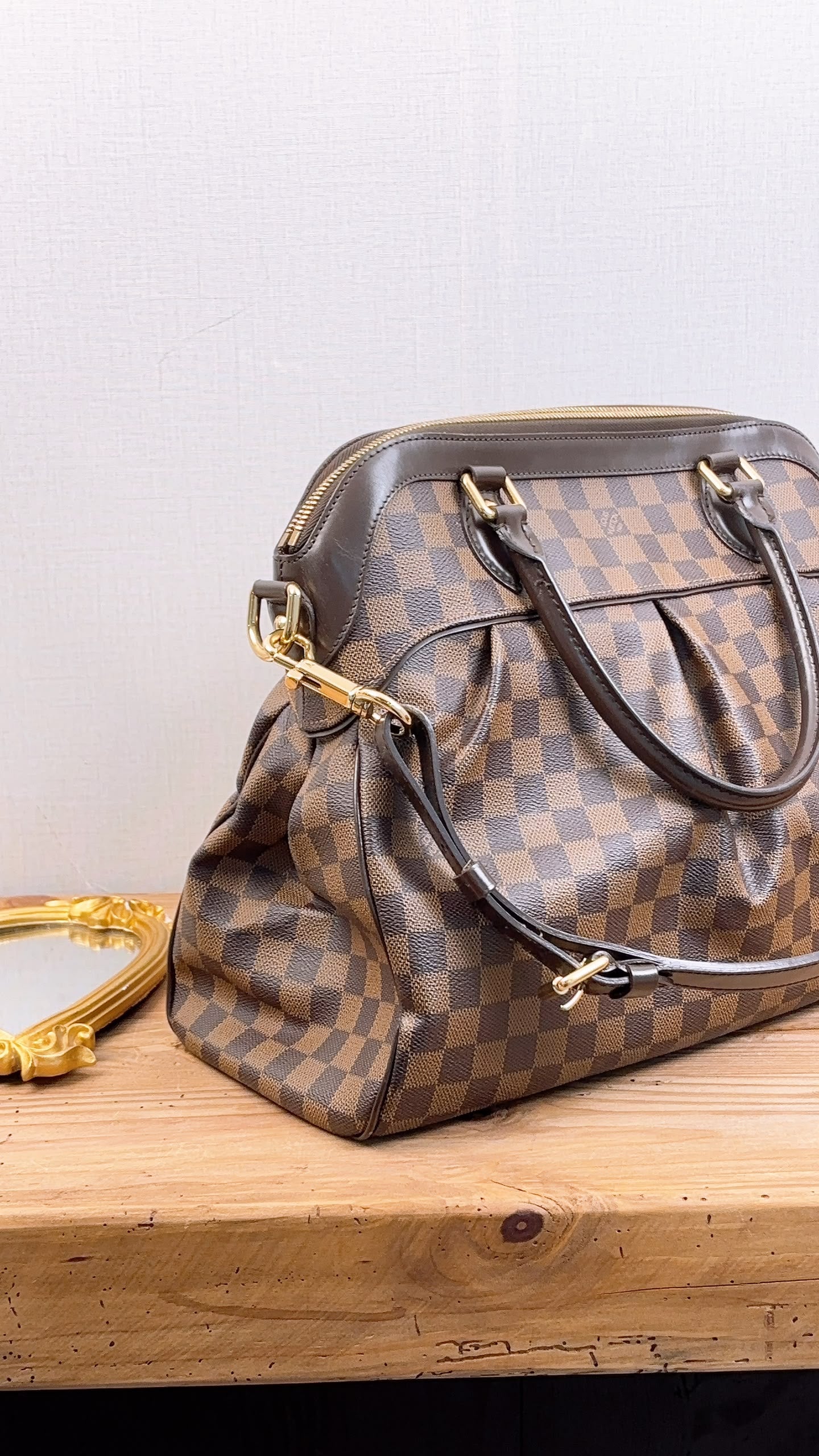 LV Damier Ebene Trevi GM