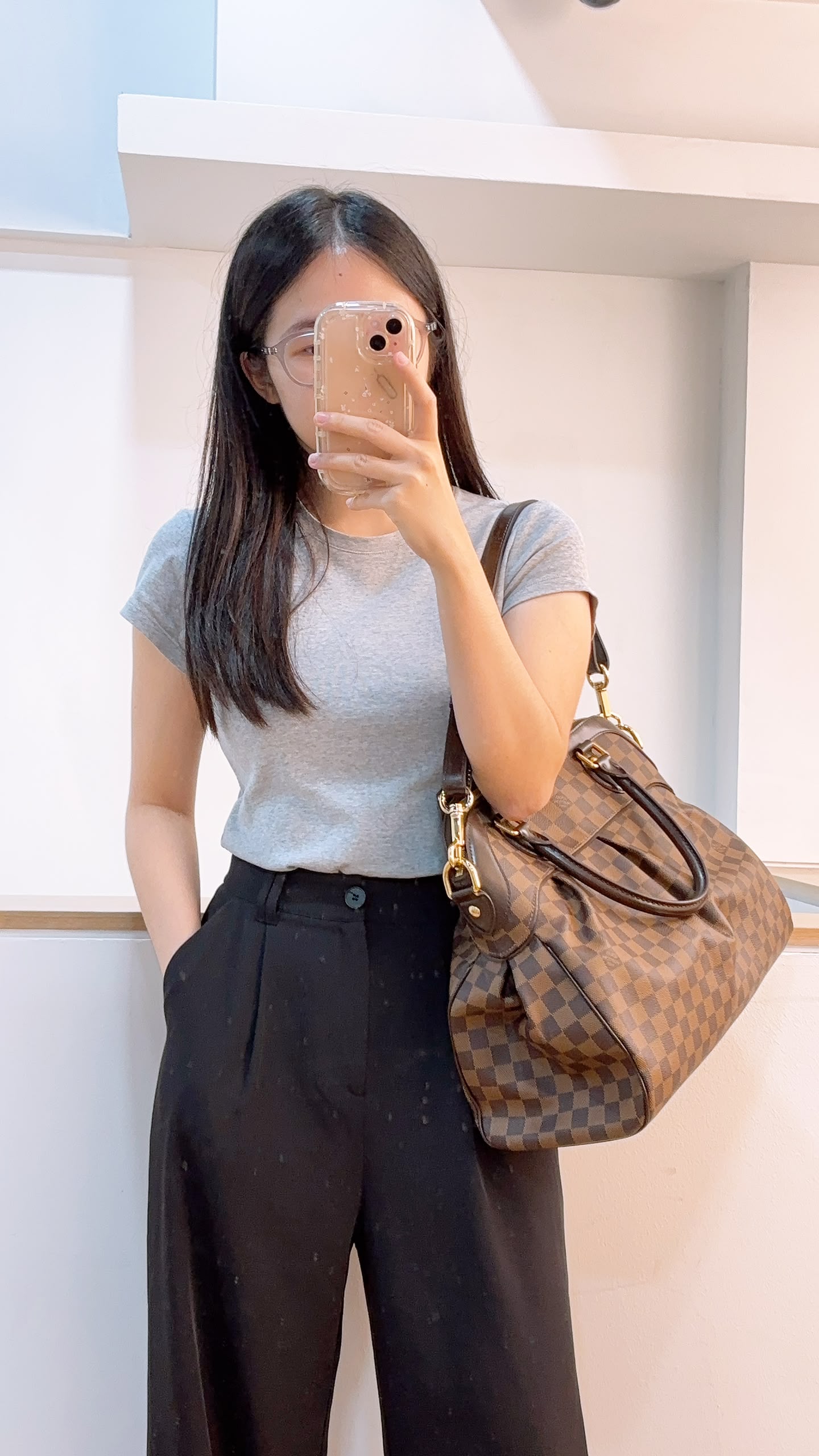 LV Damier Ebene Trevi GM