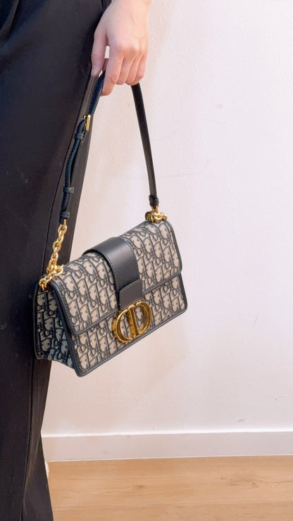 Dior Navy Oblique 30 Montaigne Chain Bag (GHW)