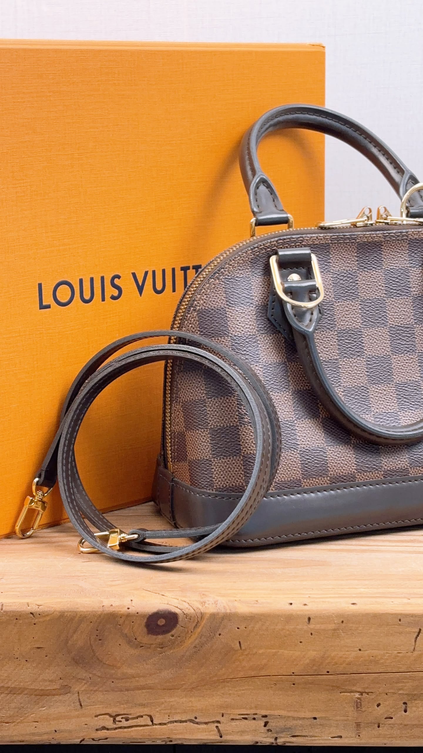 Damier Ebene Alma BB
