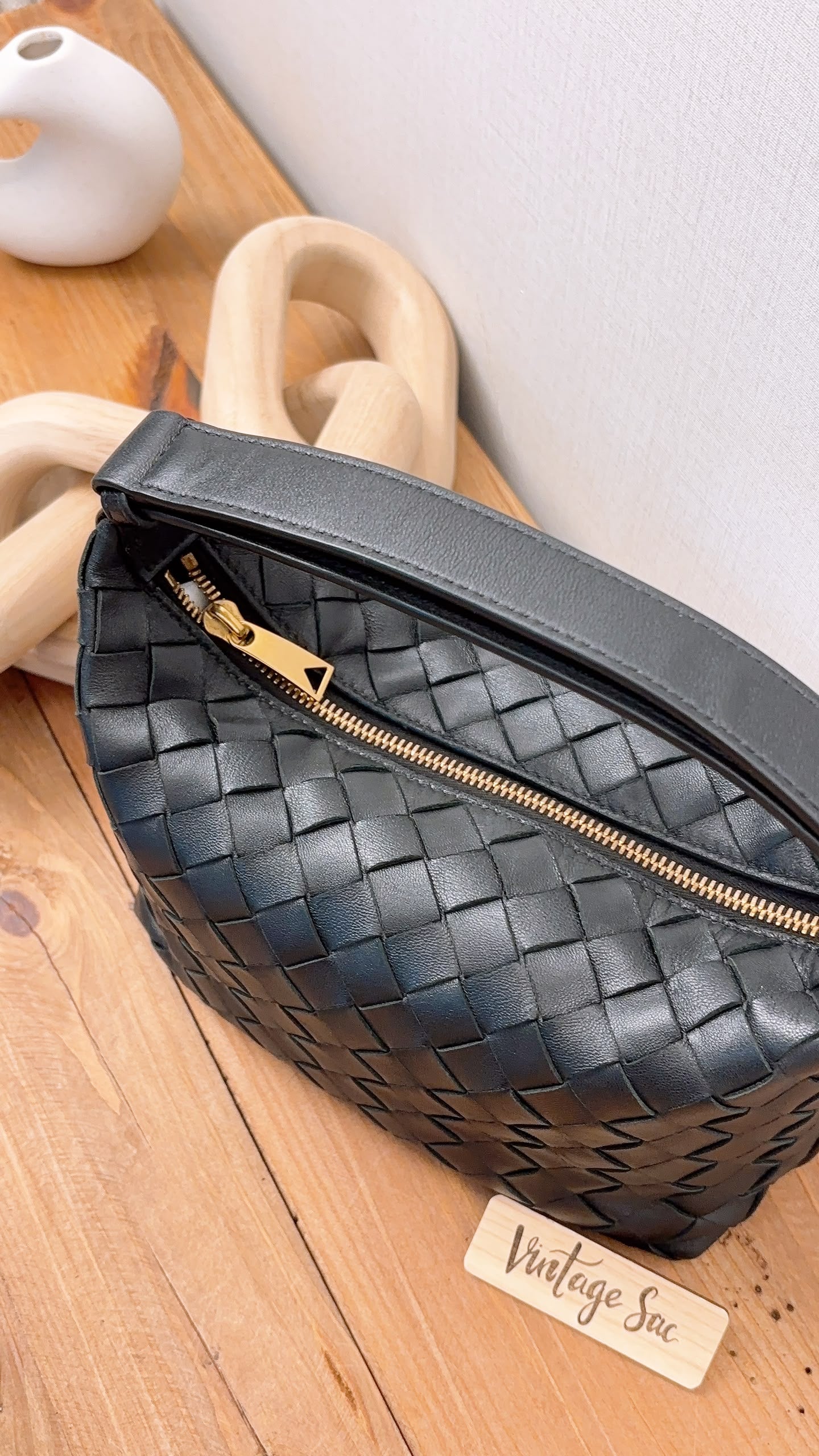 Bottega Veneta Black Calfskin Intrecciato Mini Wallace