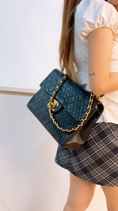 Chanel Black Lambskin Vintage Maxi CC Flap (GHW)