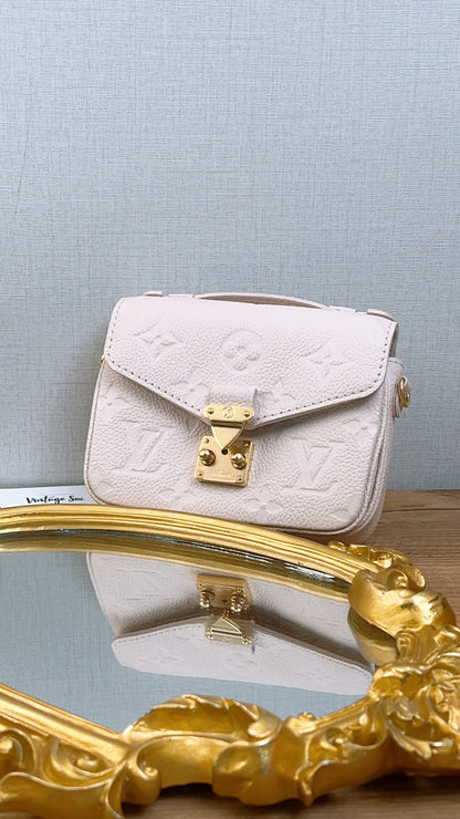 LV Creme Empreinte Micro Metis w Chain