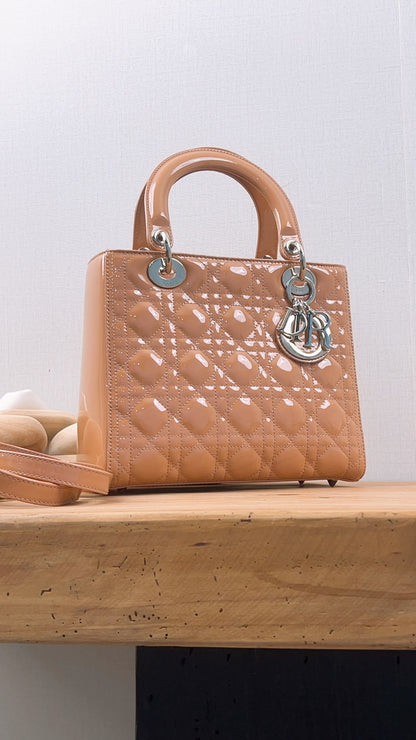 Dior Nude Patent Medium Lady Dior (SHW)