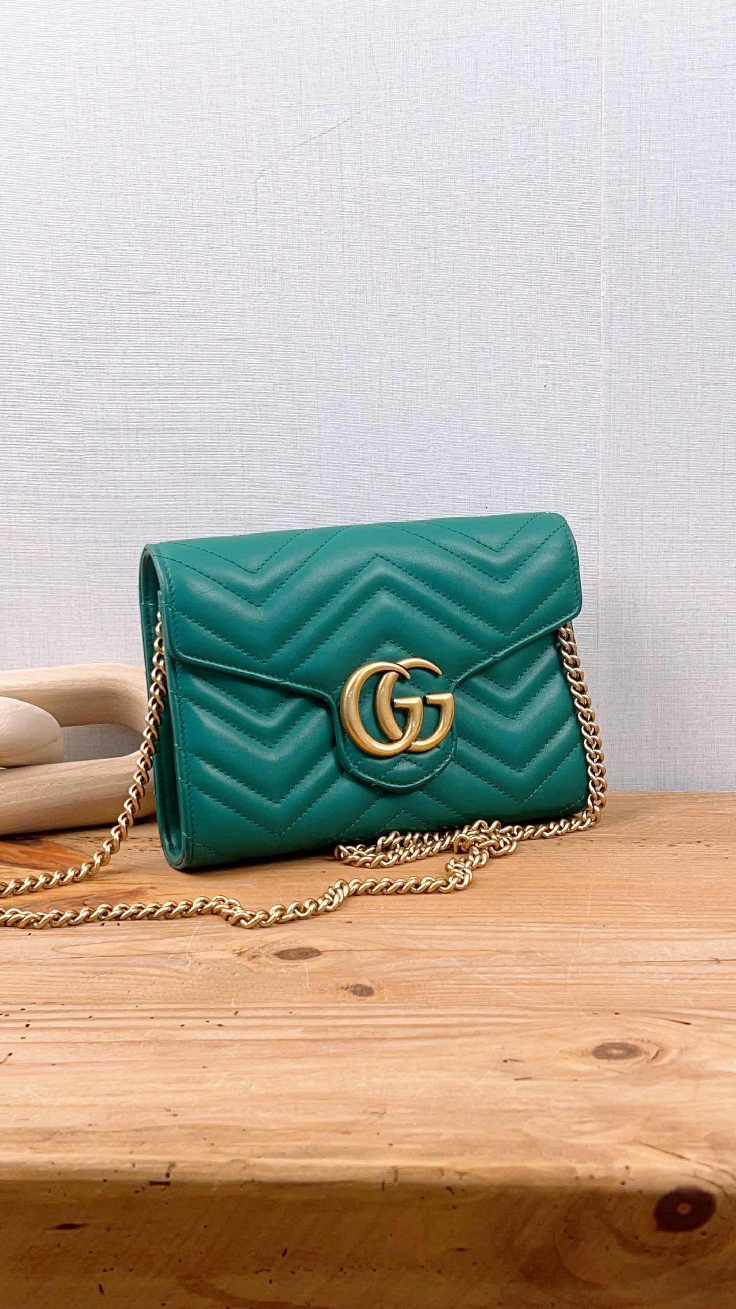 Gucci Green Marmont WOC (GHW)