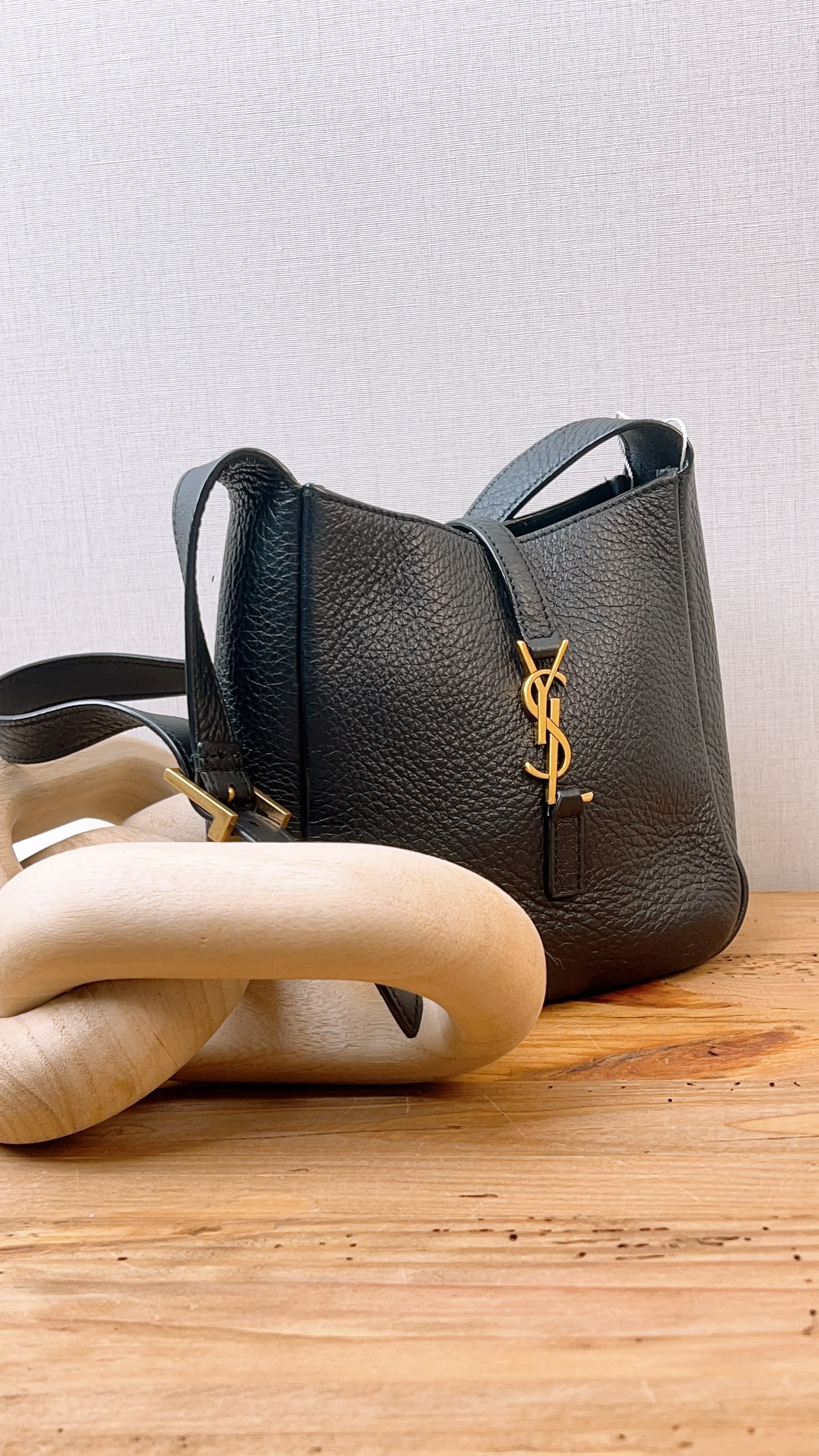 YSL Black Calfskin Baby Le 5 A 7 Hobo (GHW)