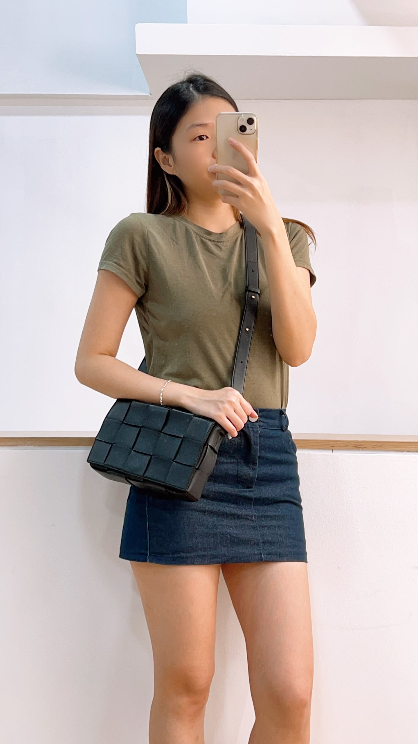 BV Black Intrecciato Casette
