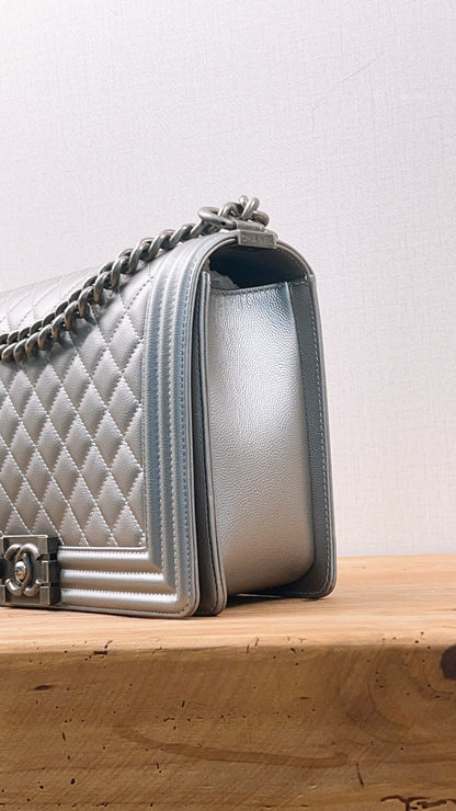 Chanel Metallic Silver Caviar New Medium Boy (RHW)