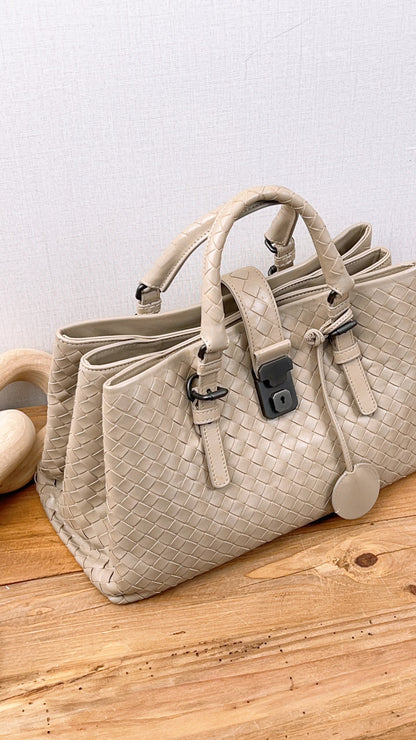 BV Light Grey Intrecciato Roma Bag
