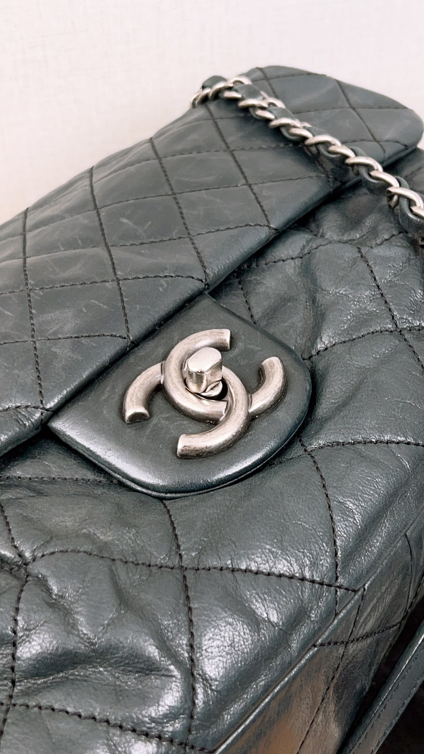 Chanel Black Iridescent Calfskin Coco Pleats Dlap (RHW)