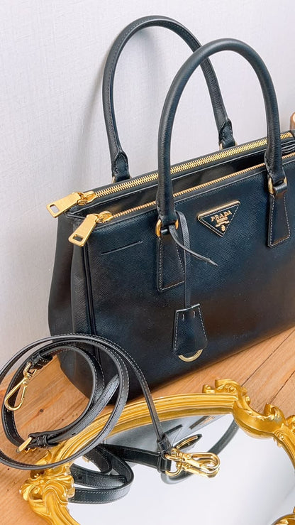 Prada Black Saffiano Medium Galleria