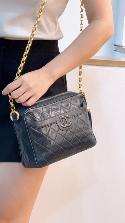 Chanel Navy Lambskin Vintage Tassel Camera Bag (GHW)