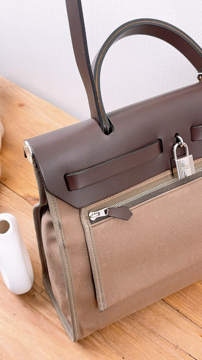 Hermes Etoupe / Ebene Herbag 31 (PHW)