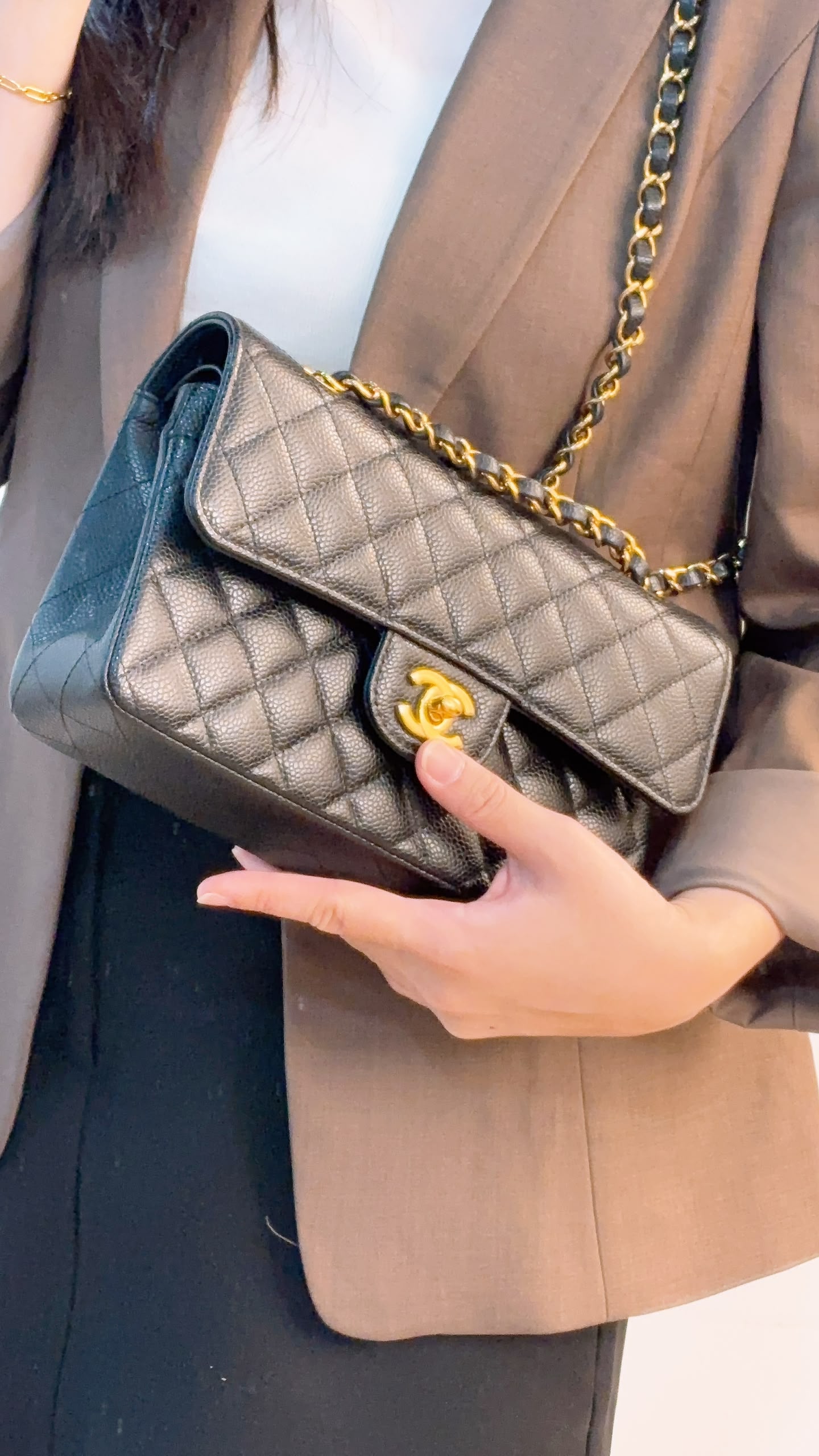 Chanel Black Caviar Small CF (GHW)