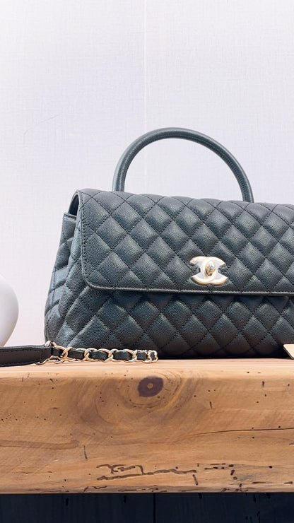 Chanel Black Caviar Medium Coco Handle (LGHW)