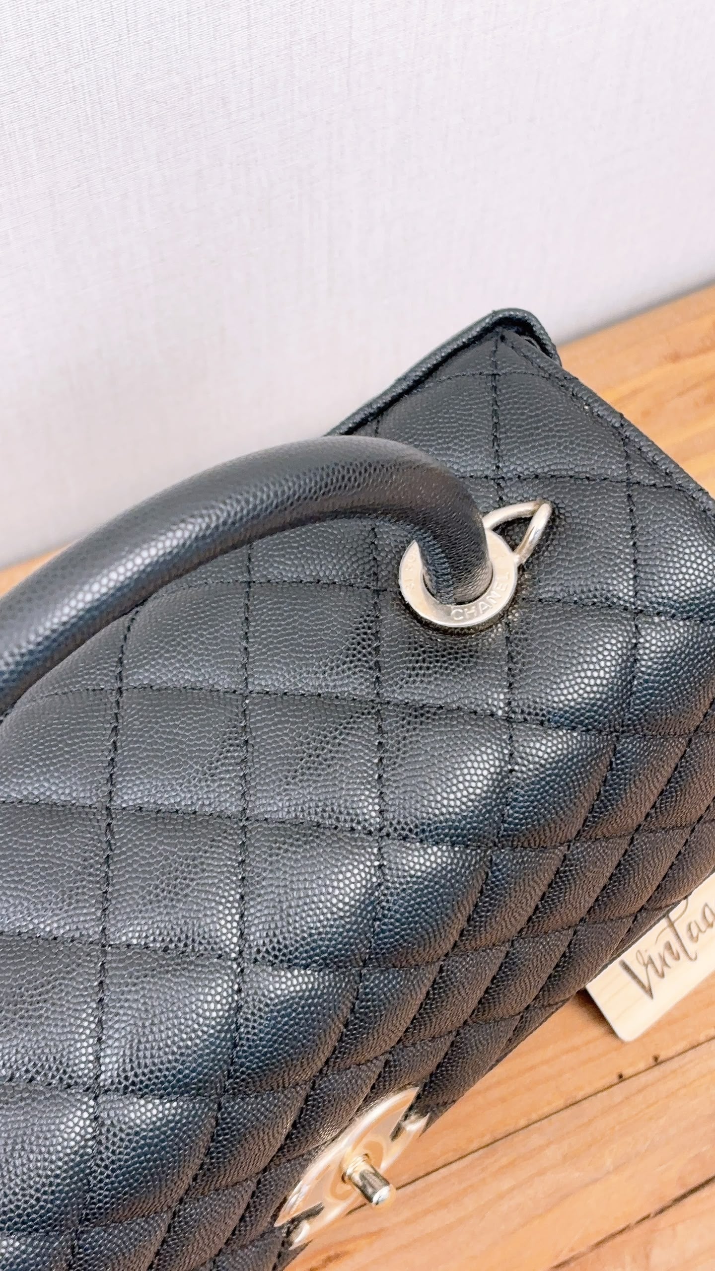 Chanel Black Caviar Medium Coco Handle (LGHW)