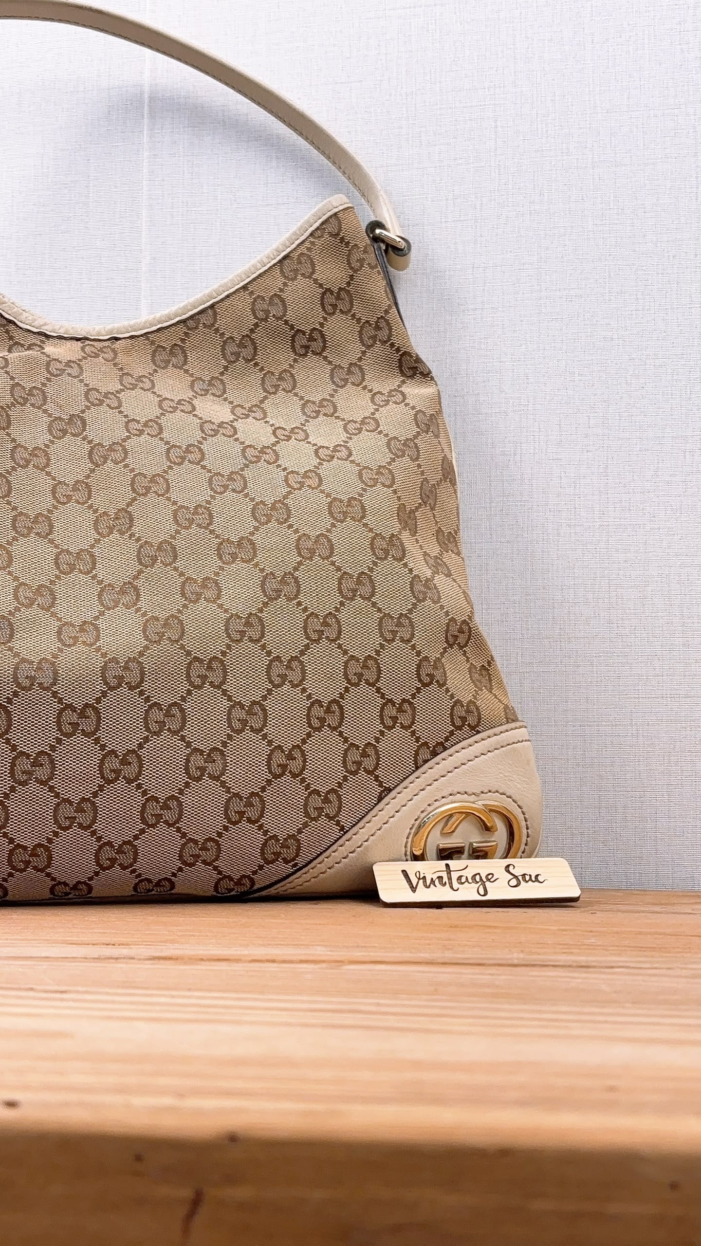 Gucci Beige Monogram Canvas New Brit Hobo