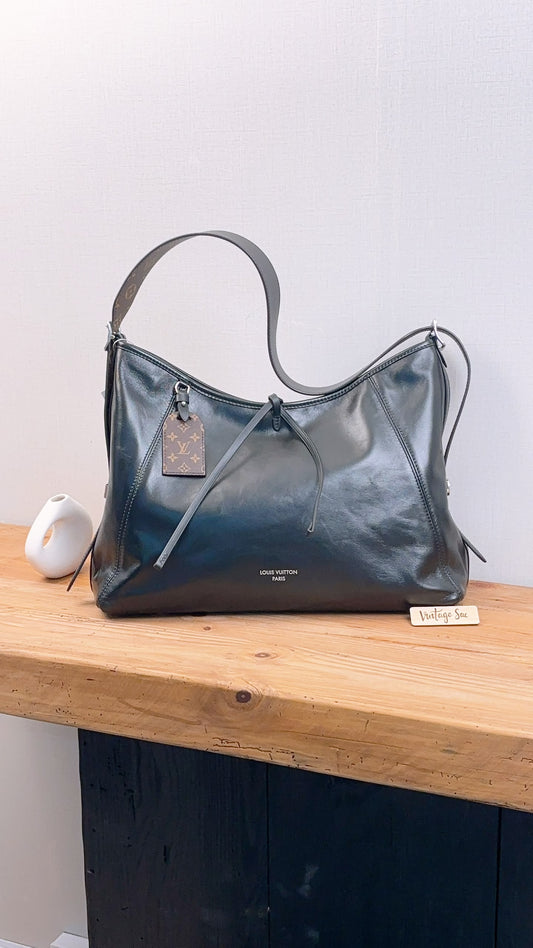 LV Black Carryall Vibe MM