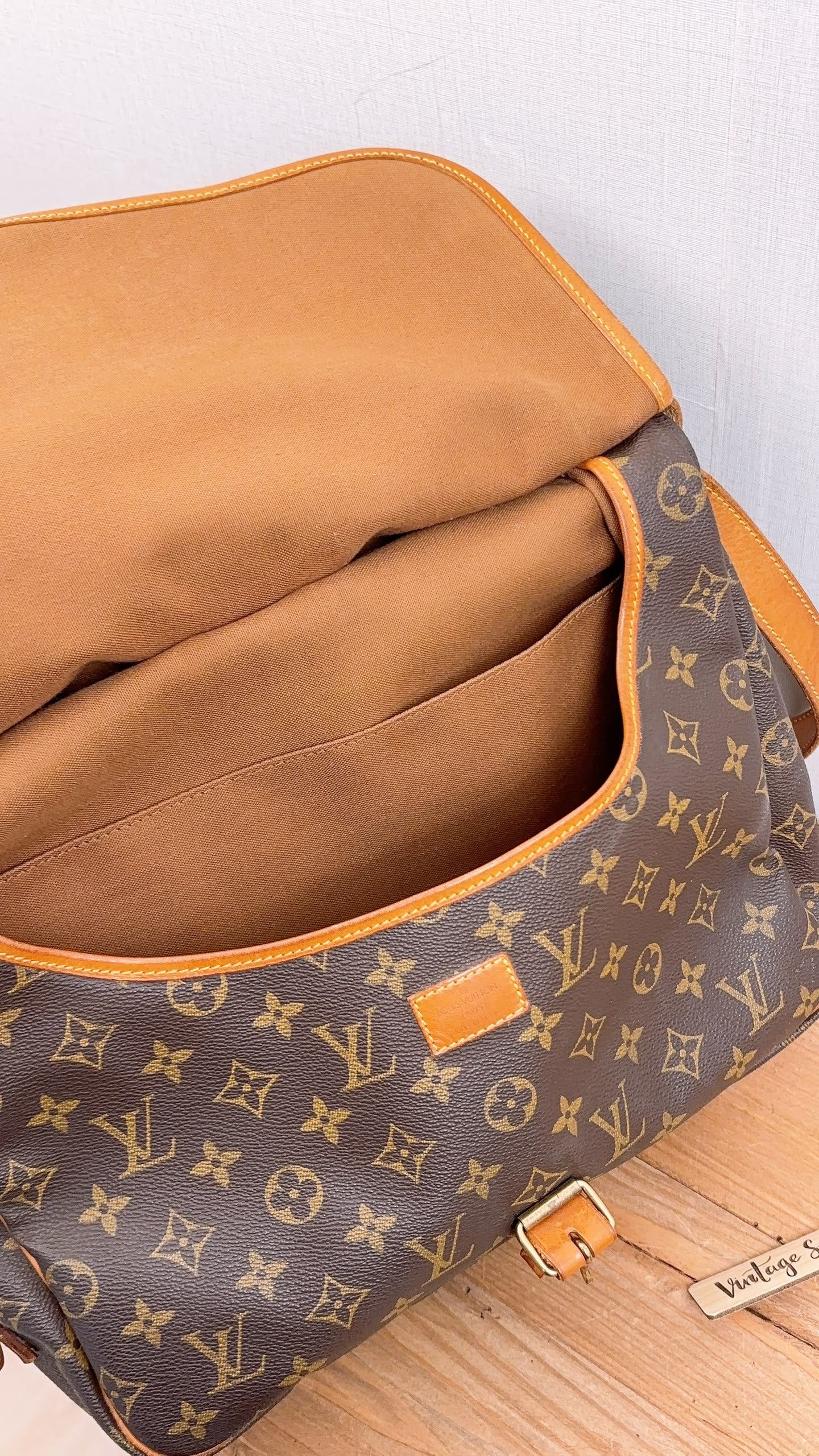 LV Monogram Saumur 35