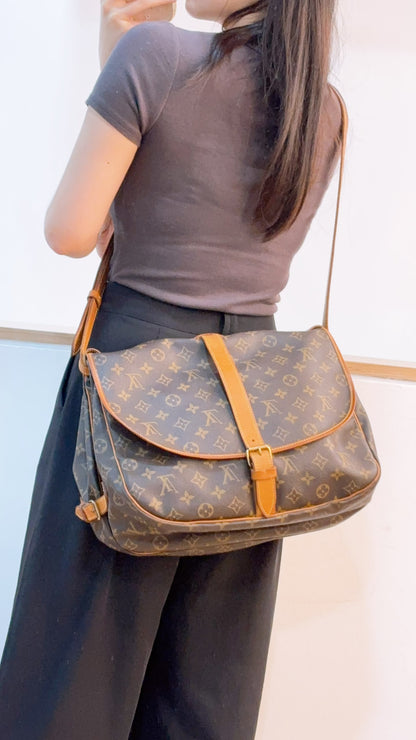 LV Monogram Saumur 35