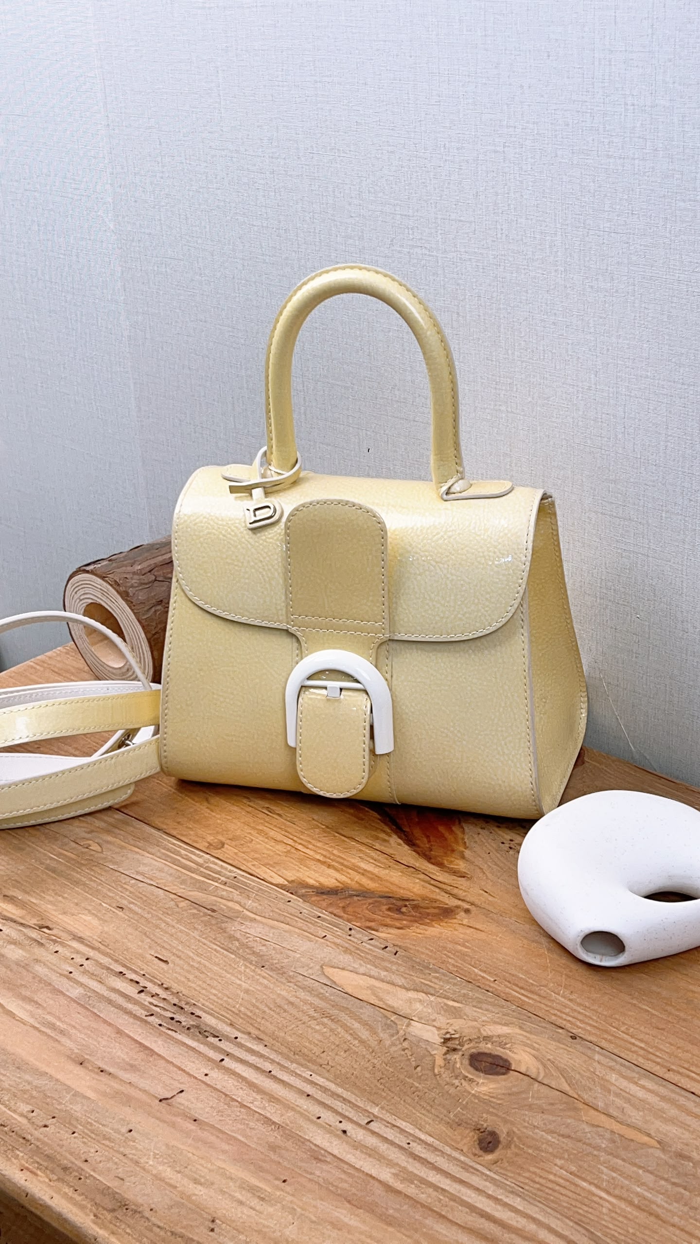 Delvaux Gel Patent Light Yellow Mini Brilliant w Strap