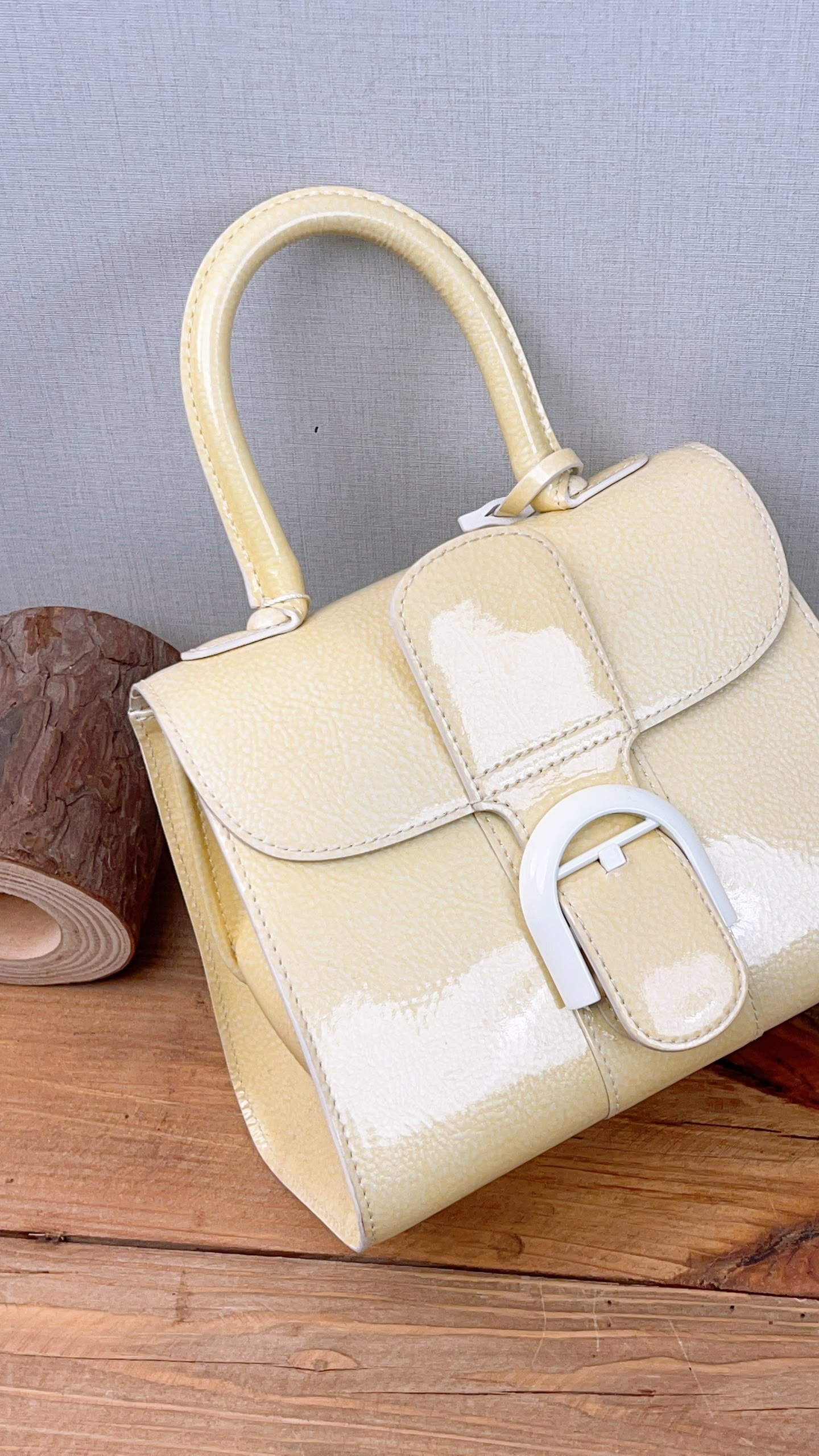 Delvaux Gel Patent Light Yellow Mini Brilliant w Strap