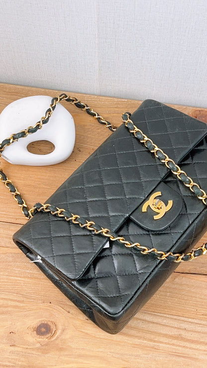 Chanel Black Lambskin Vintage Medium Double Flap (GHW)