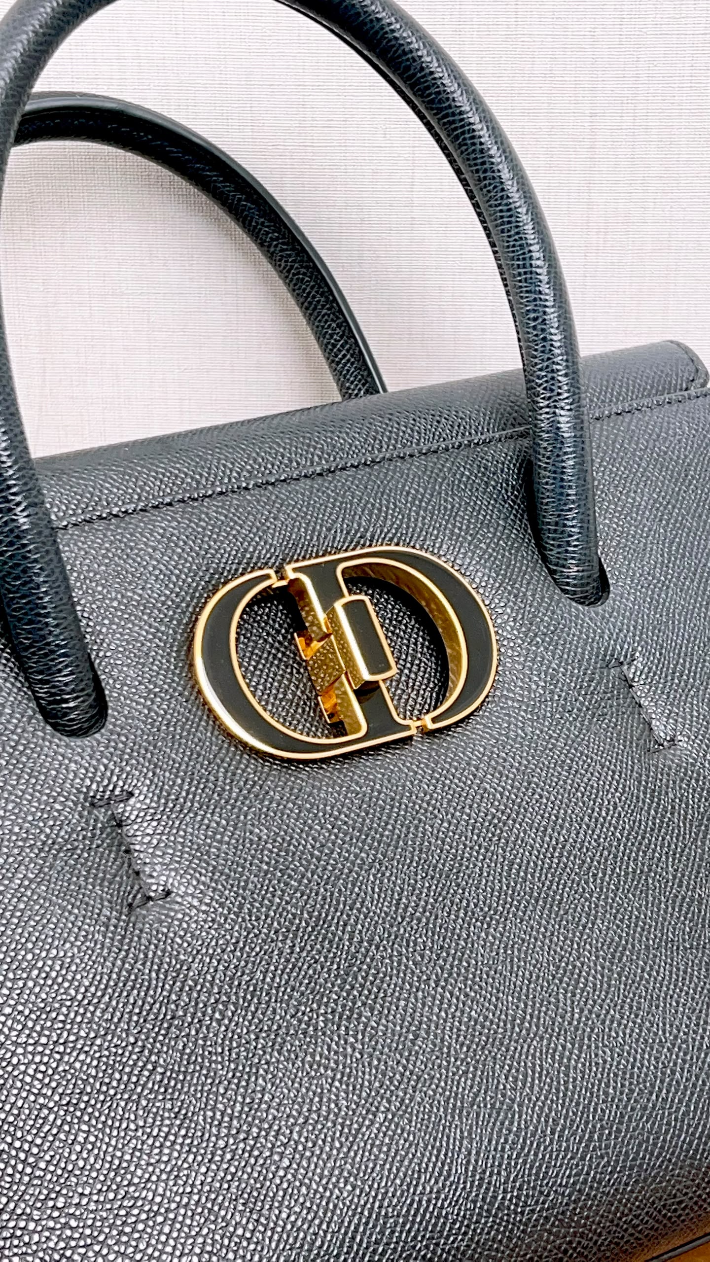 Dior Black Medium Grained Calfskin St.Honore Tote Bag (GHW)