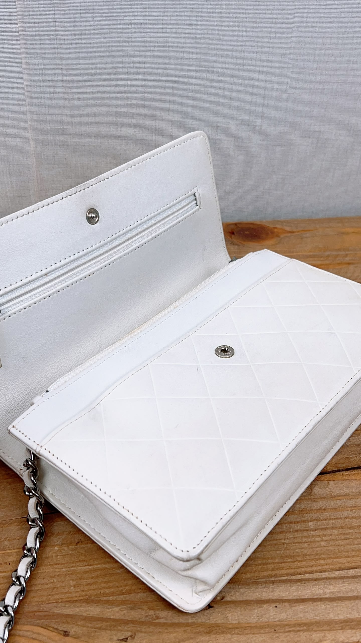 Chanel White Lambskin Vintage Quilted WOC