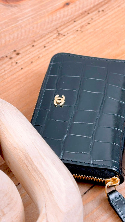 Chanel Black Croc Embossed Zippy Card Holder (GHW)