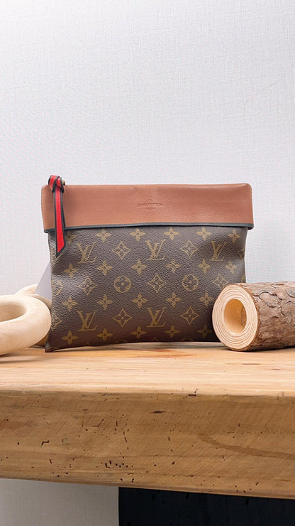 LV Monogram Caramel Tuilerie Pochette