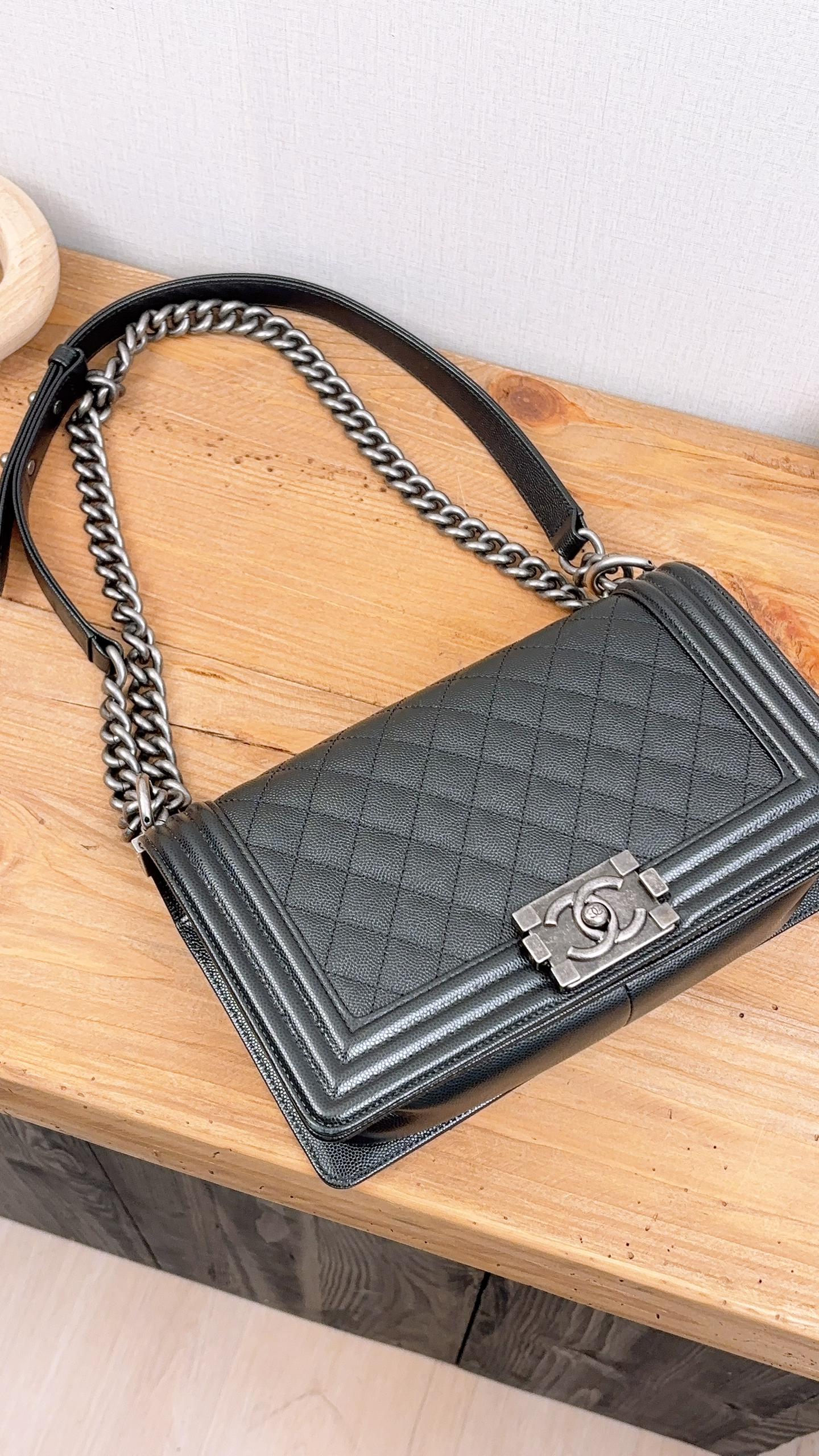 Chanel Black Caviar Old Medium Boy (RHW)