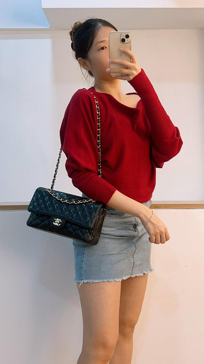 Chanel Black Caviar Medium CF (GHW)