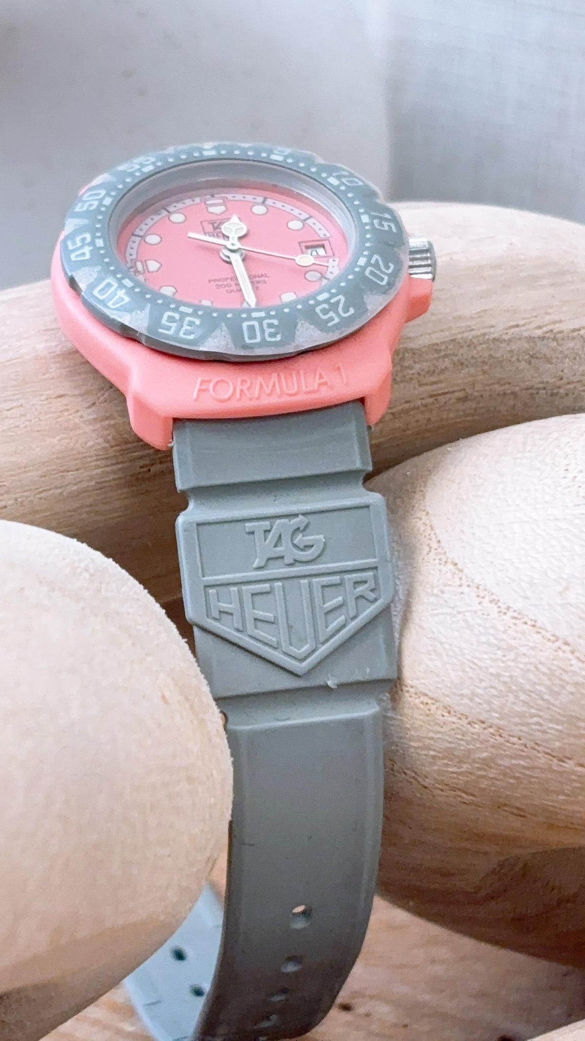 Tag Heuer Pink / Grey Formula 1 Quartz 28mm Watch
