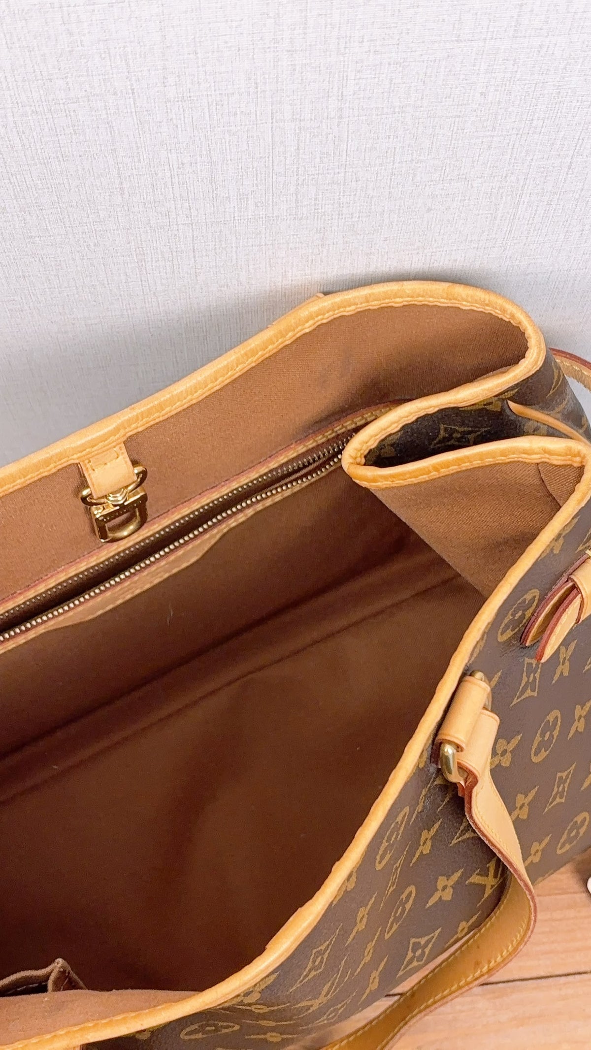 LV Monogram Batignolles Horizontal Tote