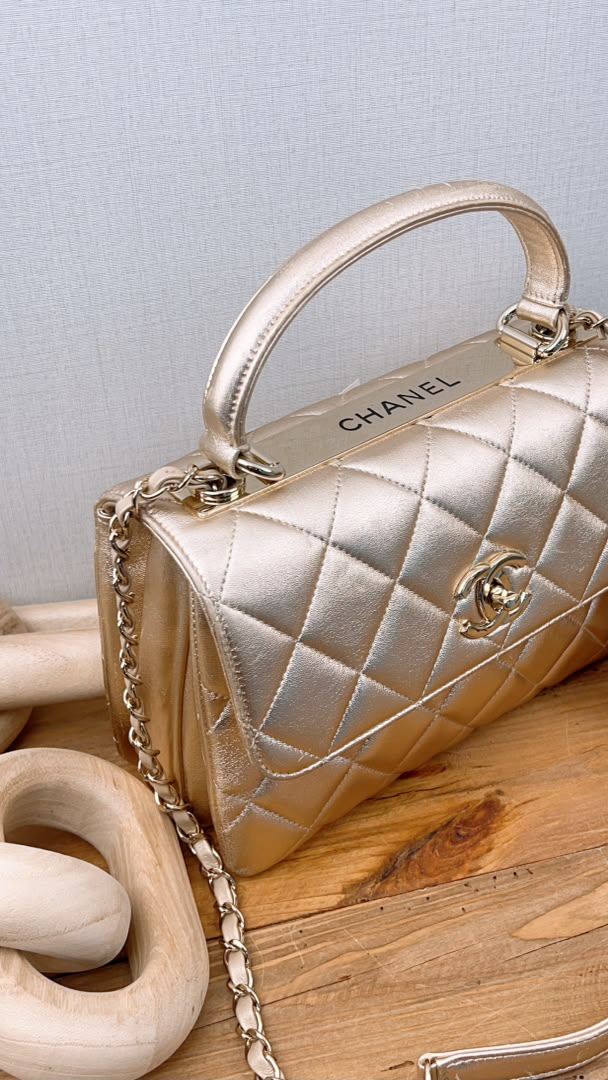 Chanel Metallic Gold Lambskin Medium Trendy CC (GHW)