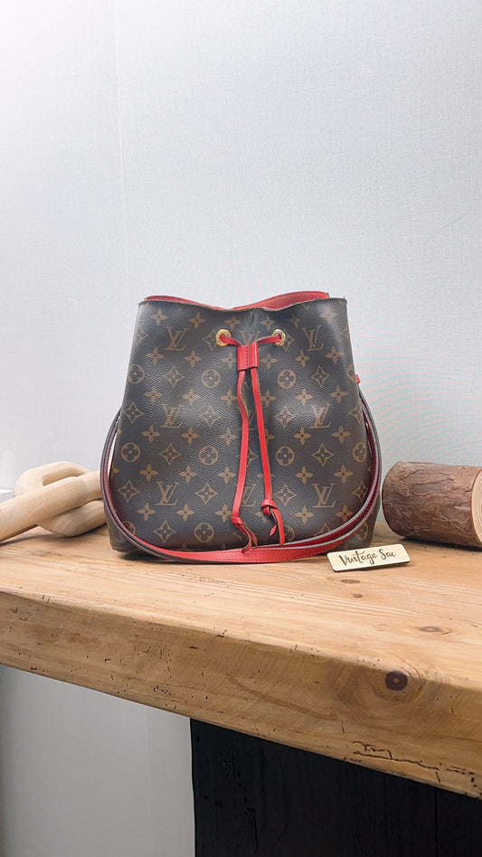 LV Monogram Coquelicot Neo Noe MM