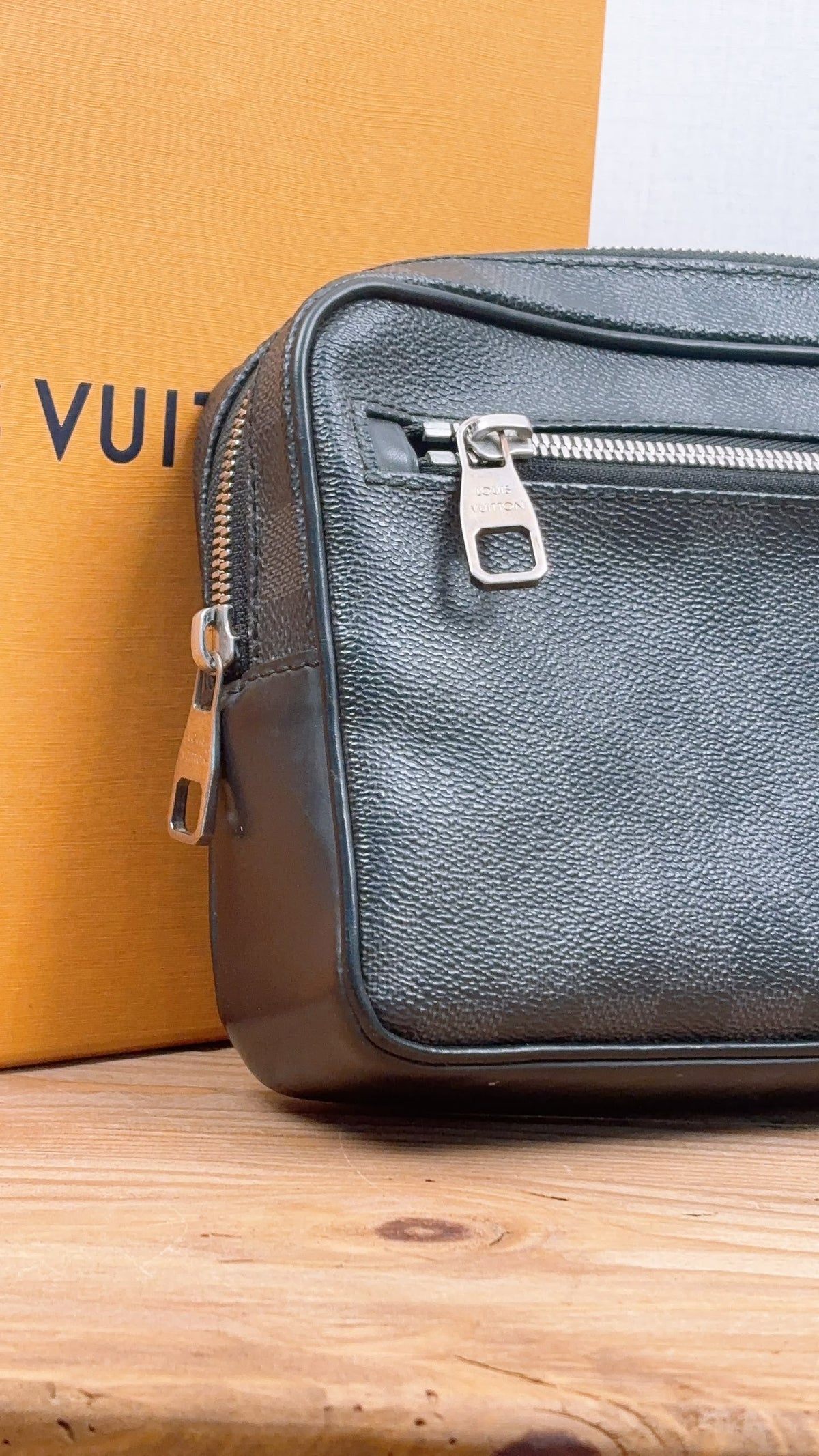 LV Damier Graphite Pochette Kasai Clutch