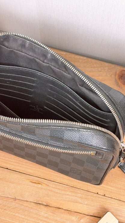LV Damier Graphite Pochette Kasai Clutch