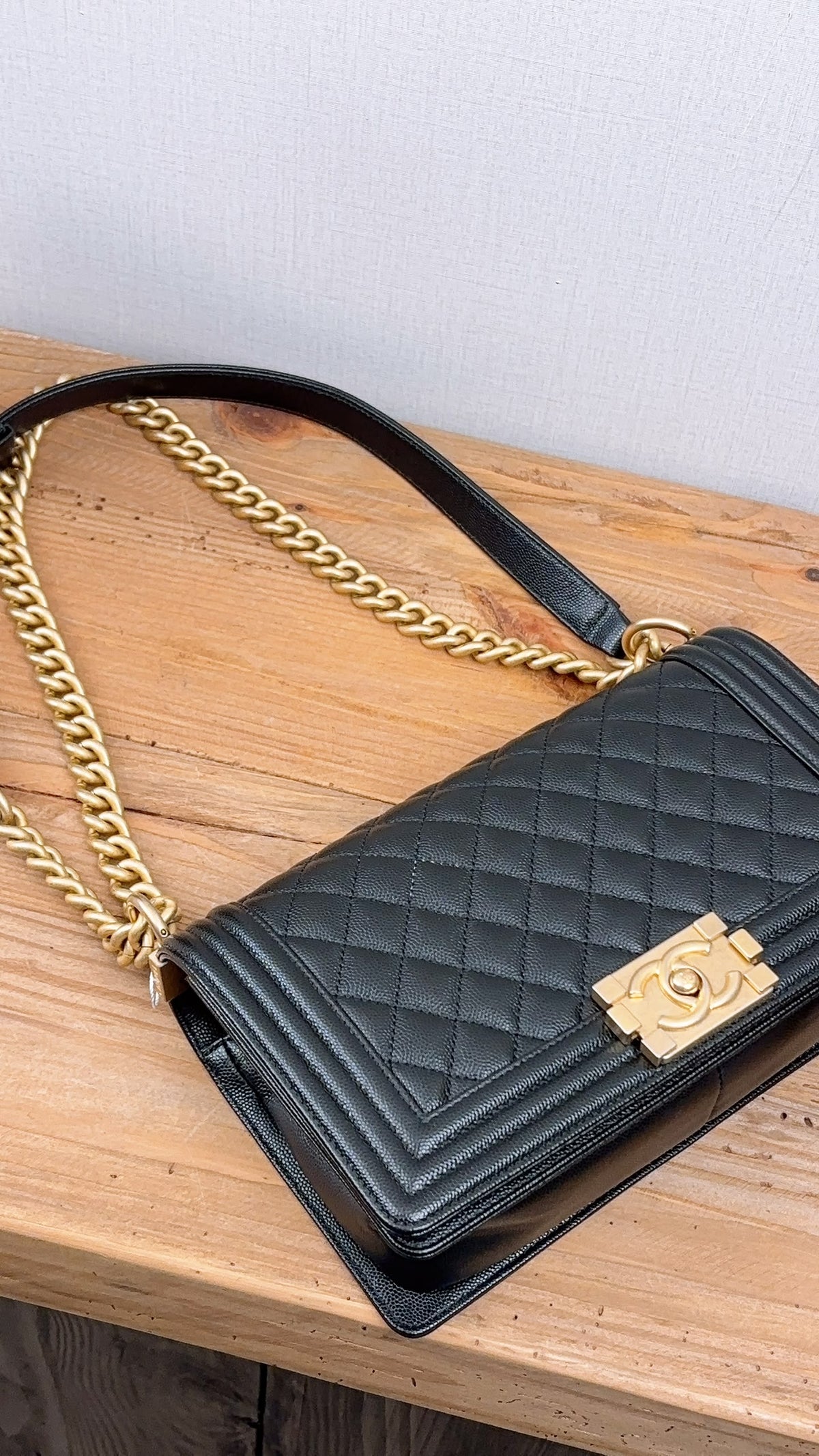 Chanel Black Caviar Old Medium Boy (GHW)