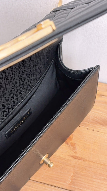 Chanel Black Caviar Old Medium Boy (GHW)