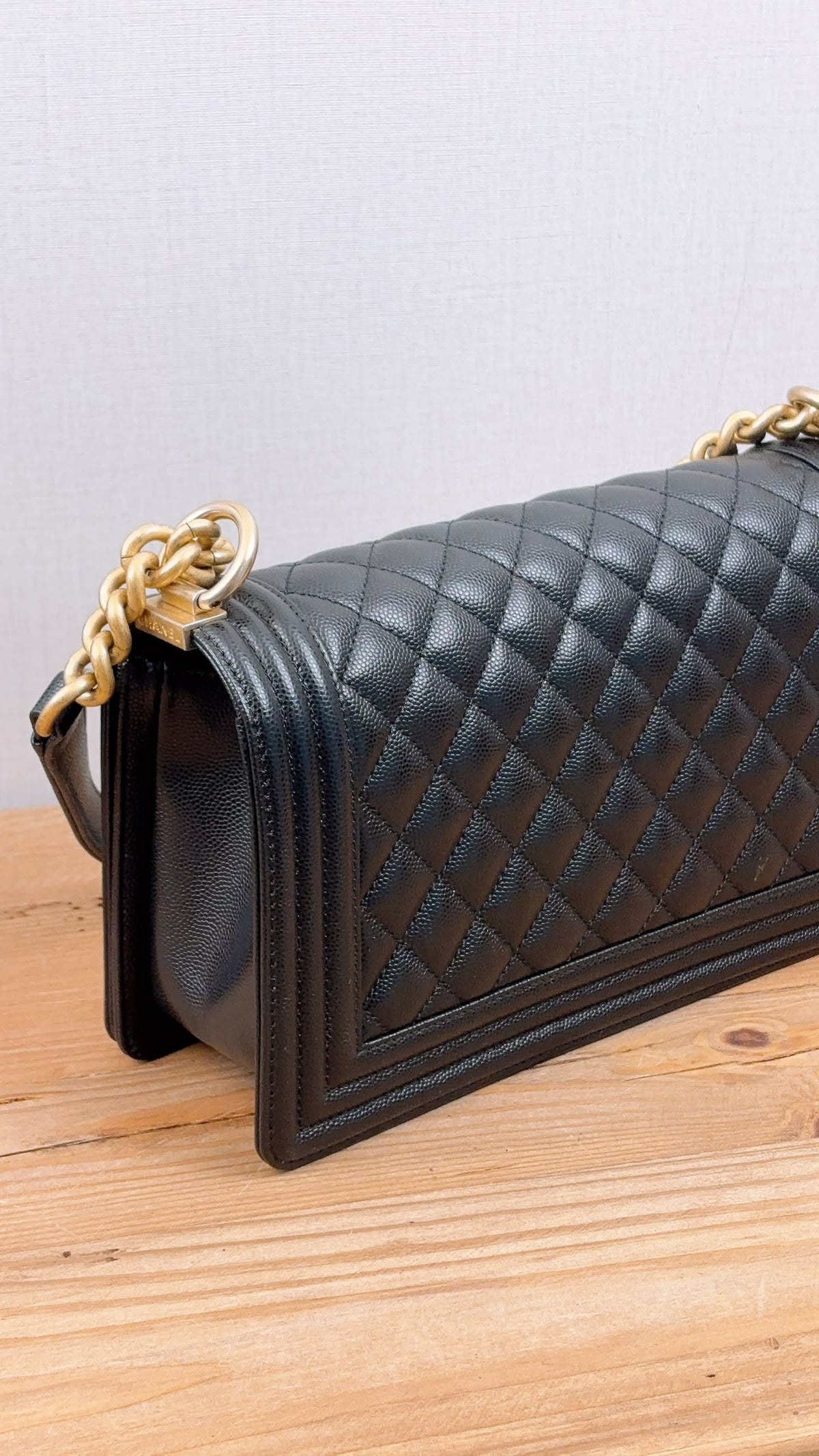 Chanel Black Caviar Old Medium Boy (GHW)