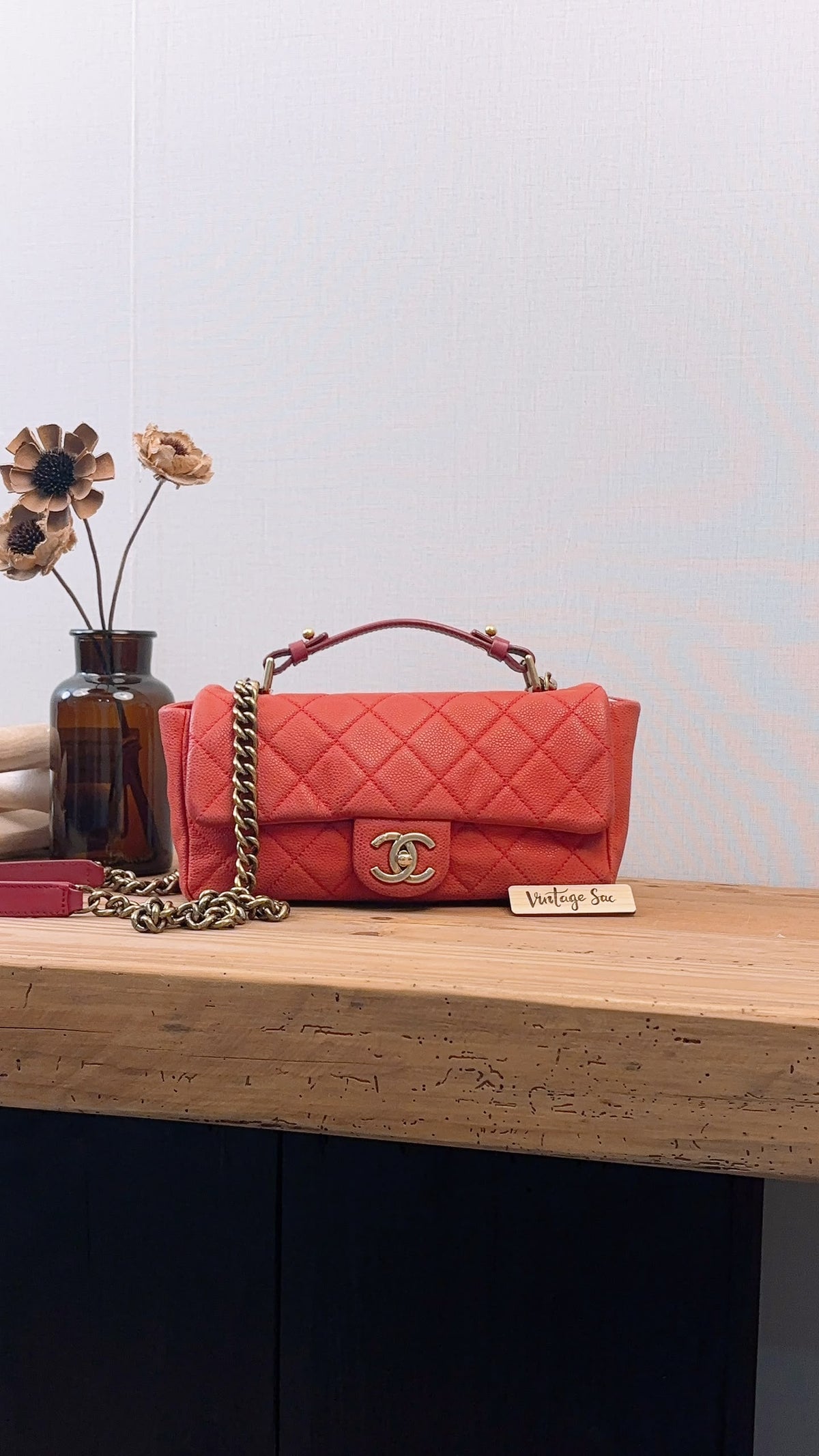 Chanel Red Matte Caviar Medium Chic Flap (AGHW)