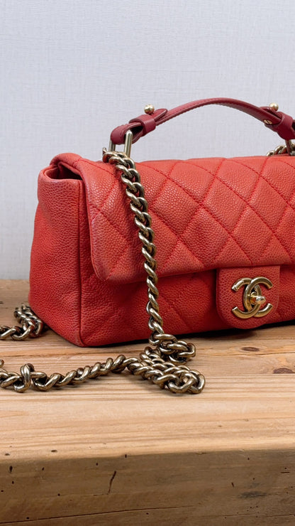 Chanel Red Matte Caviar Medium Chic Flap (AGHW)