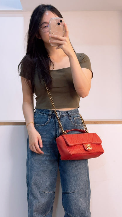 Chanel Red Matte Caviar Medium Chic Flap (AGHW)